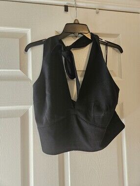 Ambercrombie & Fitch Black Halter Neck Crop Top with Tie Detail - Women